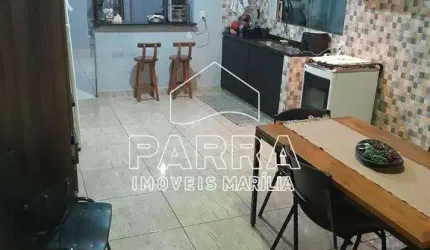 VENDE-SE RESIDÊNCIA NO JARDIM PORTAL DO SOL - MARILIA/SP