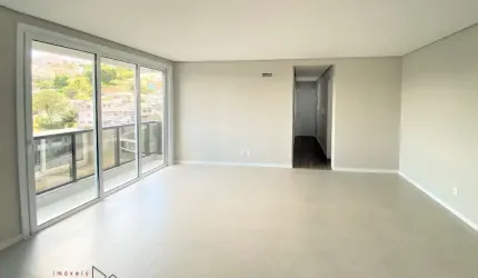 Apartamento com 3 quartos à venda na Rua Lucas Menegotto, 88, Cruzeiro, Caxias do Sul por R$ 782.700