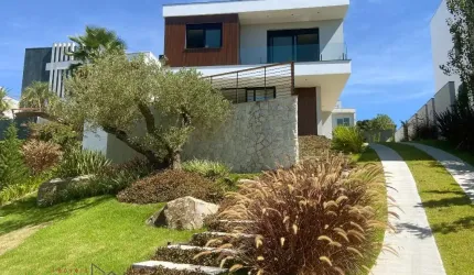 Casa em condomínio fechado com 3 quartos à venda na Estrada Vereador Ary Antônio Bergozza, 2059, Nossa Senhora da Saúde, Caxias do Sul por R$ 4.200.000