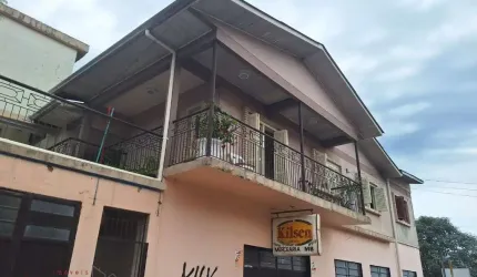 Casa com 8 quartos à venda na Joaquim Pedro Lisboa, 1204, São Victor COHAB, Caxias do Sul por R$ 380.000