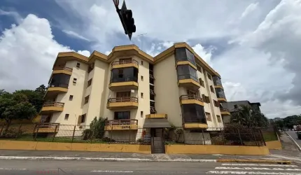 Apartamento com 3 quartos à venda na Avenida Perimetral Bruno Segalla, 9453, Floresta, Caxias do Sul por R$ 360.000