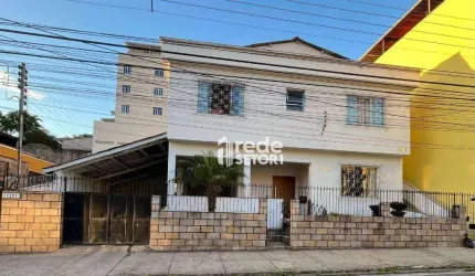 Casa com 3 quartos à venda por R$ 730.000 - Manoel Honório - Juiz de Fora/MG