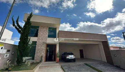 Casa com 4 quartos à venda, 384 m² por R$ 1.700.000 - Grama - Juiz de Fora/MG