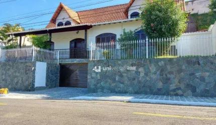 Casa com 5 quartos para alugar, 247 m² por R$ 5.500,00/mês - Bom Clima - Juiz de Fora/MG