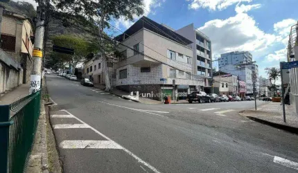 Casa com 9 quartos para alugar, 250 m² por R$ 7.500/mês - Centro - Juiz de Fora/MG