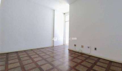 Apartamento com 1 quarto para alugar, 52 m² por R$820,00/mês - Centro - Juiz de Fora/MG