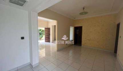 Casa com 4 quartos à venda no Bairro Fundinho - Uberlândia/MG