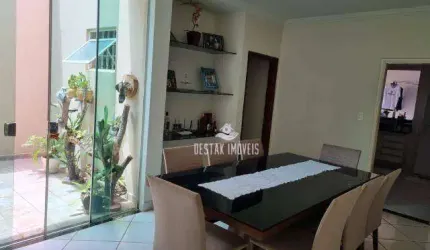 Casa com 3 Quartos à venda no Bairro Presidente Roosevelt - Uberlândia/MG