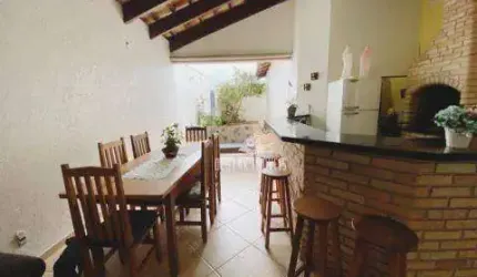 Casa com 3 quartos à venda, bairro Cidade Jardim - Uberlândia/MG