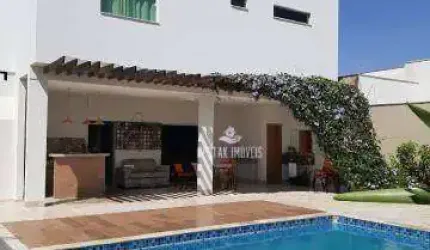 Casa com 3 quartos à venda no Bairro Jardim Karaíba - Uberlândia/MG