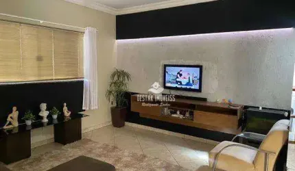 Casa com 3 quartos à venda no Bairro Pampulha - Uberlândia/MG