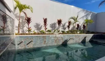 Casa com 4 quartos à venda no Bairro Cidade Jardim - Uberlândia/MG