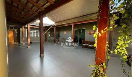 Casa com 3 quartos à venda, bairro Morada da Colina - Uberlândia/MG