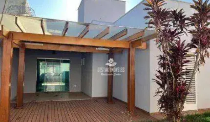 Casa com 3 dormitórios à venda, 124 m² por R$ 575.000,00 - Santa Luzia - Uberlândia/MG