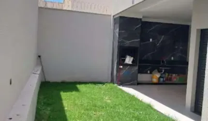Casa com 3 quartos à venda bairro Jardim Inconfidência - Uberlândia/MG