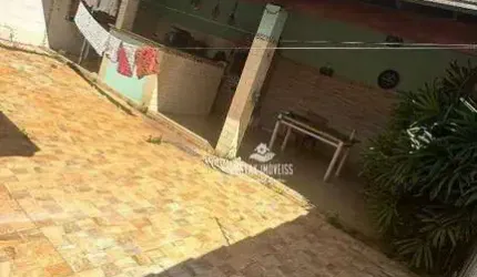 Casa com 3 quartos à venda no Bairro Planalto - Uberlândia/MG