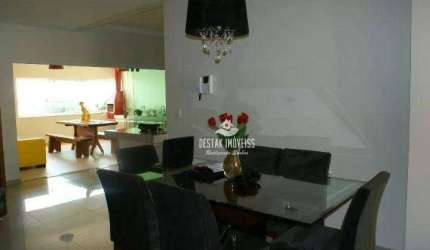 Casa com 3 quartos à venda no Bairro Pampulha - Uberlândia/MG