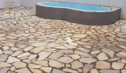 Casa com 3 quartos à venda no Bairro Santa Mônica - Uberlândia/MG
