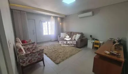 Casa com 4 quartos à venda no Bairro Santa Rosa - Uberlândia/MG
