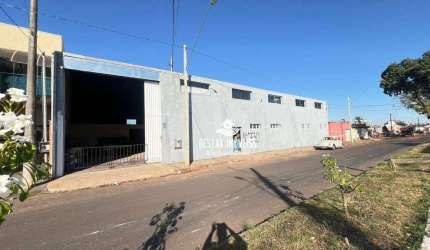 Barracão à venda, 750 m² por R$ 1.600.000,00 - Tocantins - Uberlândia/MG