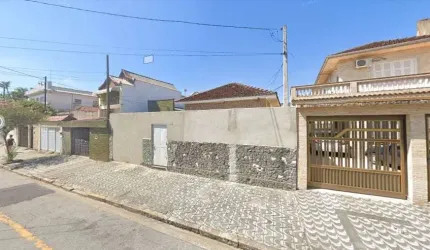 Casa para venda com 229 metros quadrados com 5 quartos em Centro - São Vicente - SP