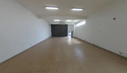 Aluga-se loja de 300 m² em Vila Mathias - Santos - SP
