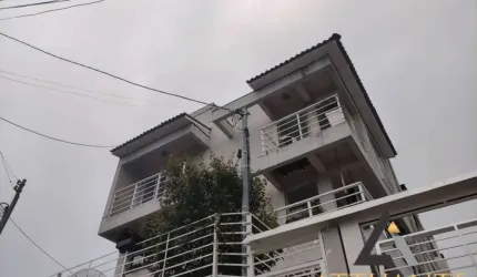 Sobrado no bairro Santa Corona