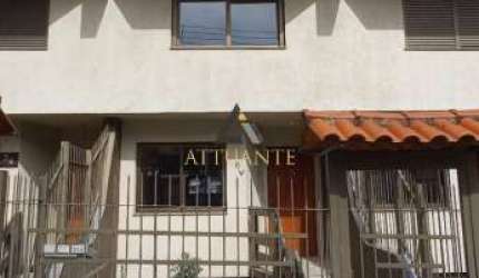 Sobrado Triplex no bairro Charqueadas