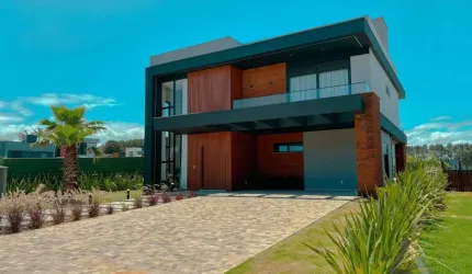 Casa mobiliada em Condomínio - Reserva Das Águas Condomínio e Parque