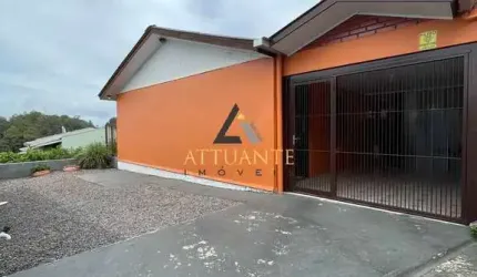 Casa em alvenaria com 3 dormitórios localizada no Bairro Esplanada