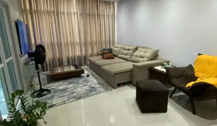 APARTAMENTO DIFERENCIADO COM 04 SUÍTES E 02 VAGAS DE GARAGEM!!!