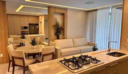 Apartamento de 3 suítes em 24 vezes para pagar ! em meia praia