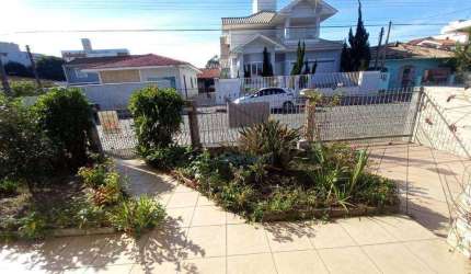Casa com 3 dormitórios à venda, 151 m² por R$ 830.000,00 - Centro - Palhoça/SC