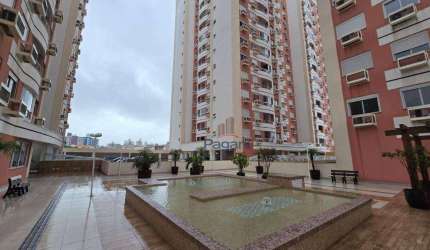 Apartamento com 3 dormitórios à venda, 108 m² por R$ 750.000,00 - Barreiros - São José/SC