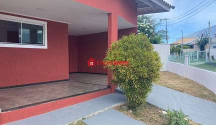 Casa em condomínio fechado com 3 quartos à venda na Rua Amaral Peixoto, Recanto do Sol, São Pedro da Aldeia por R$ 480.000