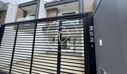 Casa Nova à Venda no Bom Retiro, Joinville - Perfeita para Sua Família!