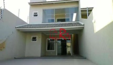 Casa com 5 dormitórios à venda, 210 m² por R$ 750.000,00 - Cidade dos Funcionários - Fortaleza/CE