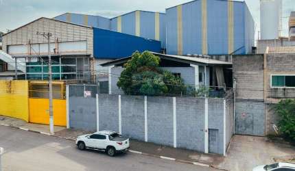 Vende Galpão Industrial . Com 444m2, Polo Industyrial Franco da Rocha