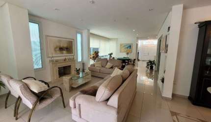 Casa com 4 Dormitórios à VENDA, 581 m² por R$ 3.000.000 - Condomínio Portal do Paraíso II - Jundiaí - SP.