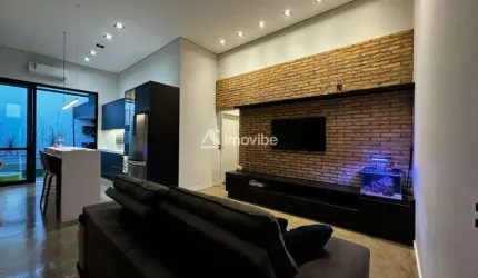 LINDA CASA À VENDA COM PISCINA E SUITE NO PARQUE DAS NAÇÕES - AMERICANA/SP