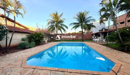 CASA À VENDA 3 DORMITÓRIOS, EDICULA, LAZER EM BEBEDOURO / SP