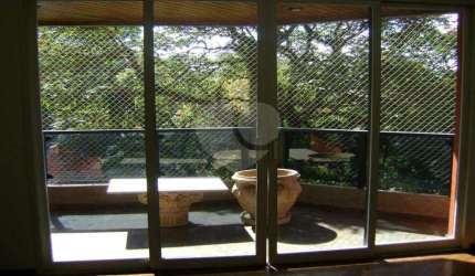 Espaço e Vista Magnífica para o Pacaembu - 234m² - 4 dormitórios - 4 Vagas