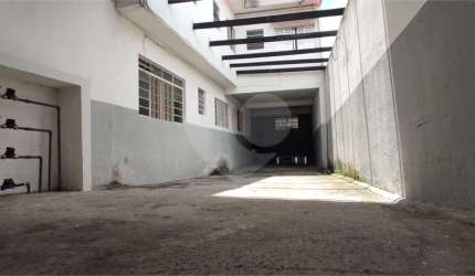 terreno  400 mt  8x50  com seis casas parada inglesa