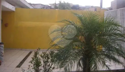 Casa com 6 Quartos para Venda no Tremembé.