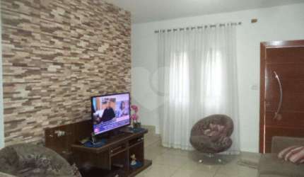 SOBRADO DE VILA A VENDA EM SANTANA COM 3 SUÍTES E 2 VAGAS DE GARAGEM