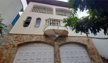 Casa à venda na Vila Guilherme com 3 quartos , 5 vagas.