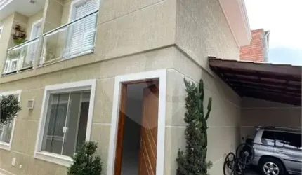 Sobrado condomínio fechado no bairro do Jaçanã com 2 suítes 2 vagas