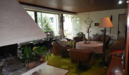 Casa de alto padrão no Horto  5.500 m²