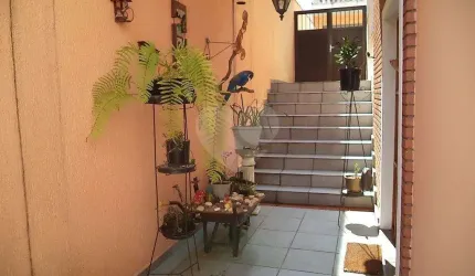 Sobrado Jardim França | 3 Dormitórios (2 Suítes) | 5 Vagas | 350m² | Excelente Localização