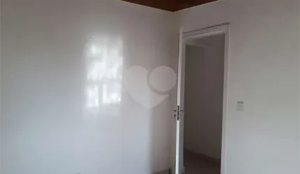 Parada Inglesa sobrado de vila fechado